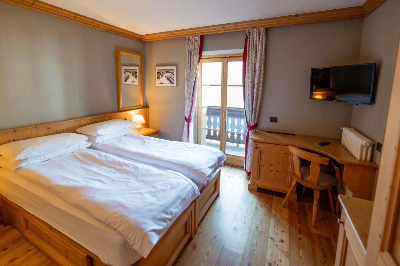Alpi & Golf Hotel Bormio Exterior photo