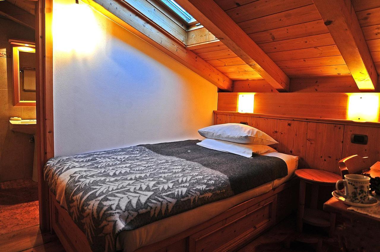 Alpi & Golf Hotel Bormio Exterior photo